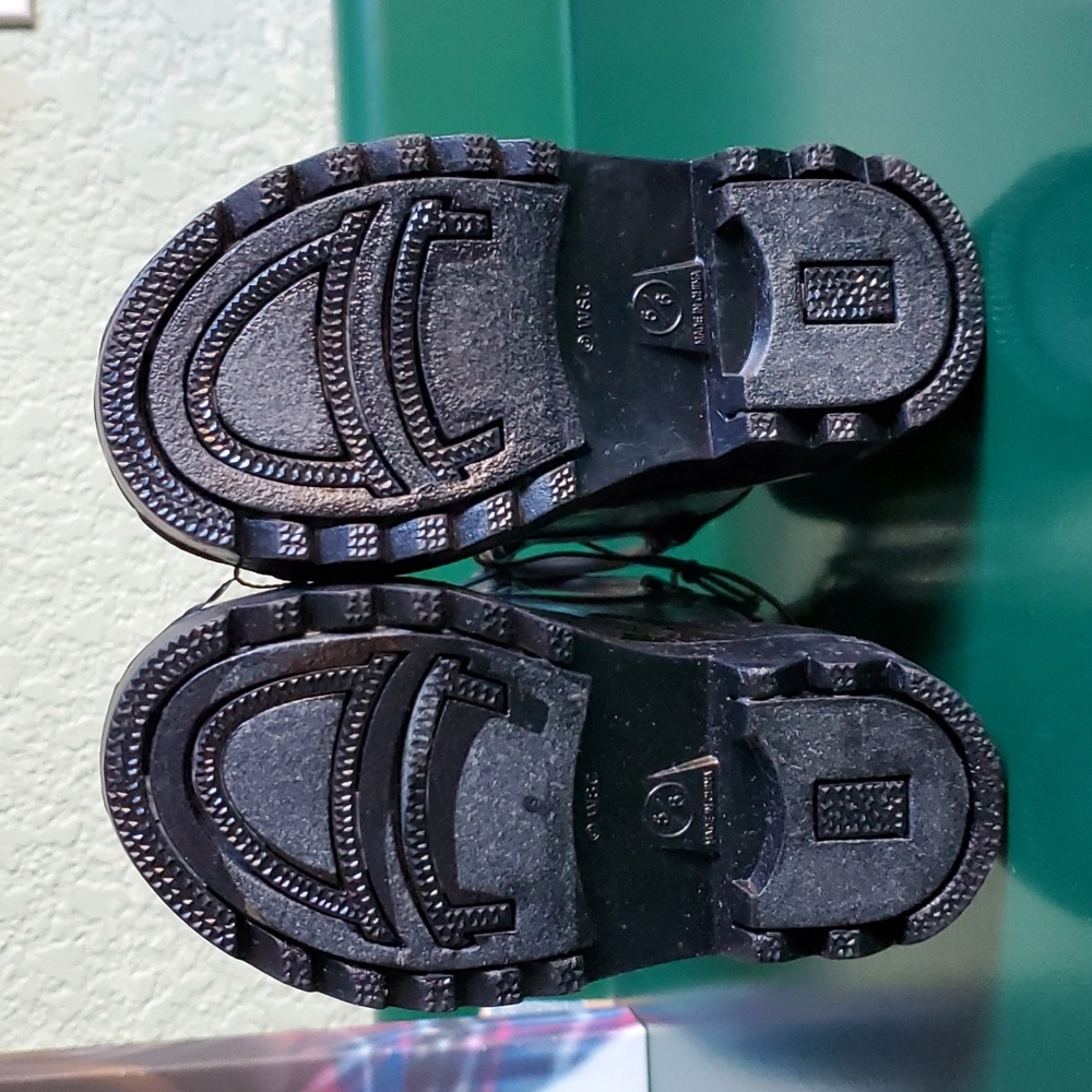 Rubber Boots - Picture 3 of 4